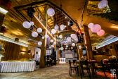 Restauracja Happy End<p>Gustowne zdobienia to szczegóły, które tworzą piękno klubu muzycznego Happy End w Tatrach Niskich.<p>